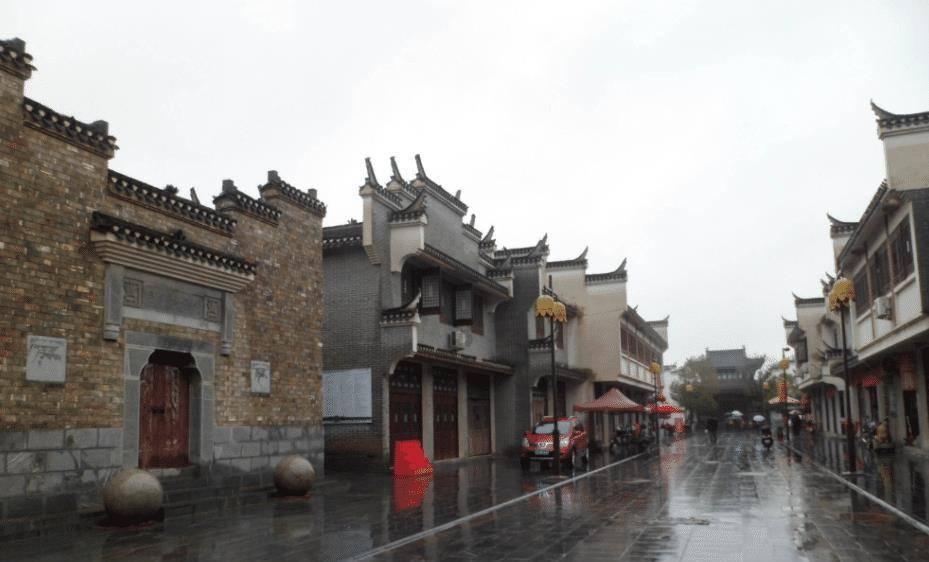28岁富婆网红“小鹿”疑似产后抑郁!控诉父亲是NPD,母亲是伥鬼